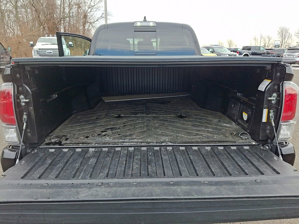 Used 2021 Toyota Tacoma TRD Sport image 28