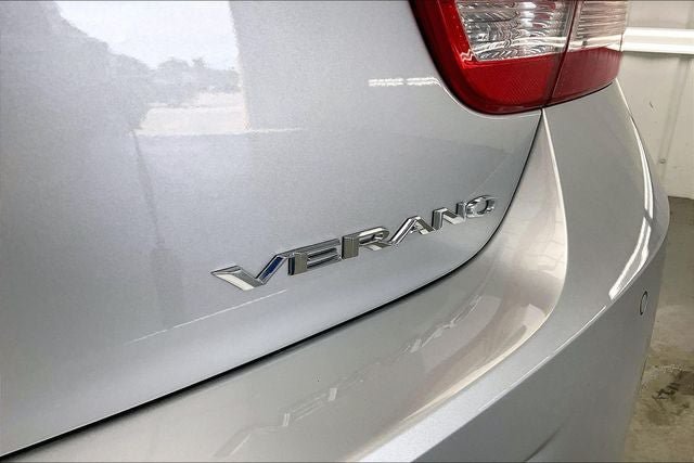 Used 2013 Buick Verano Leather FWD image 9