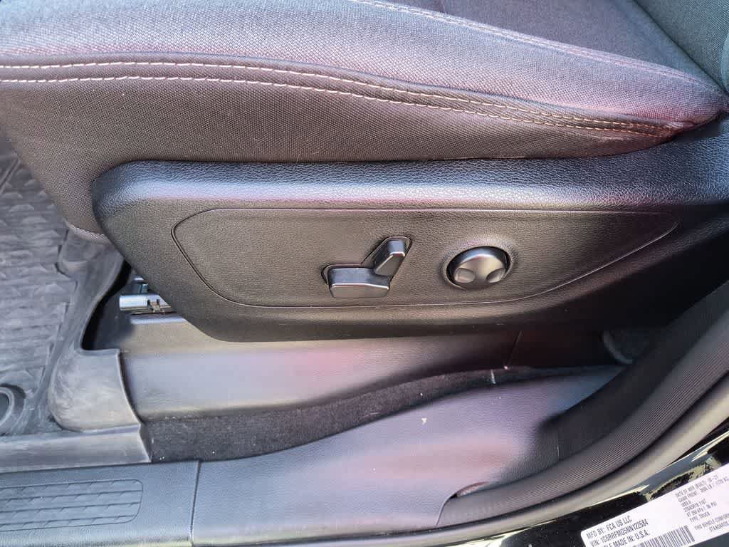 Used 2022 RAM 1500 Big Horn AWD/4WD image 12
