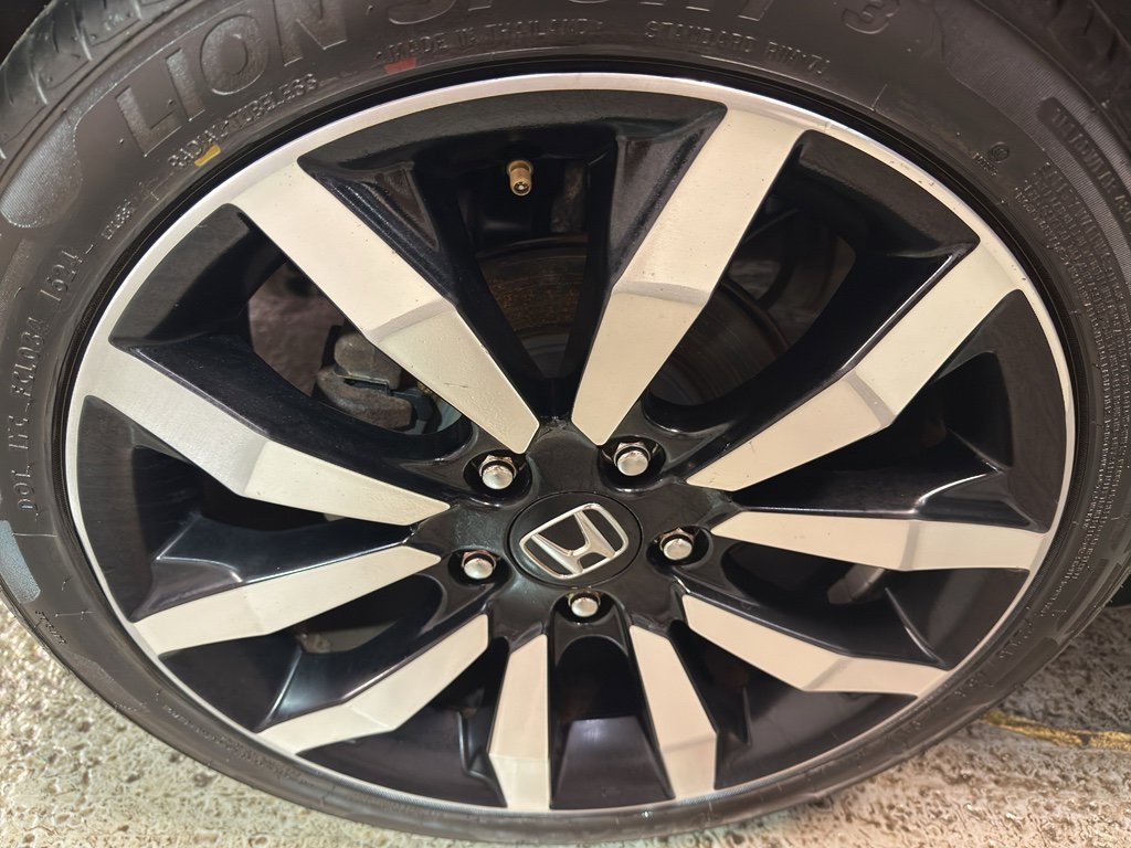 Used 2015 Honda Civic EX-L image 35