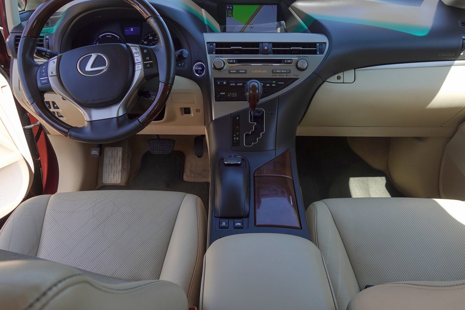 Used 2013 Lexus RX 450h FWD w/ Navigation Pkg image 25
