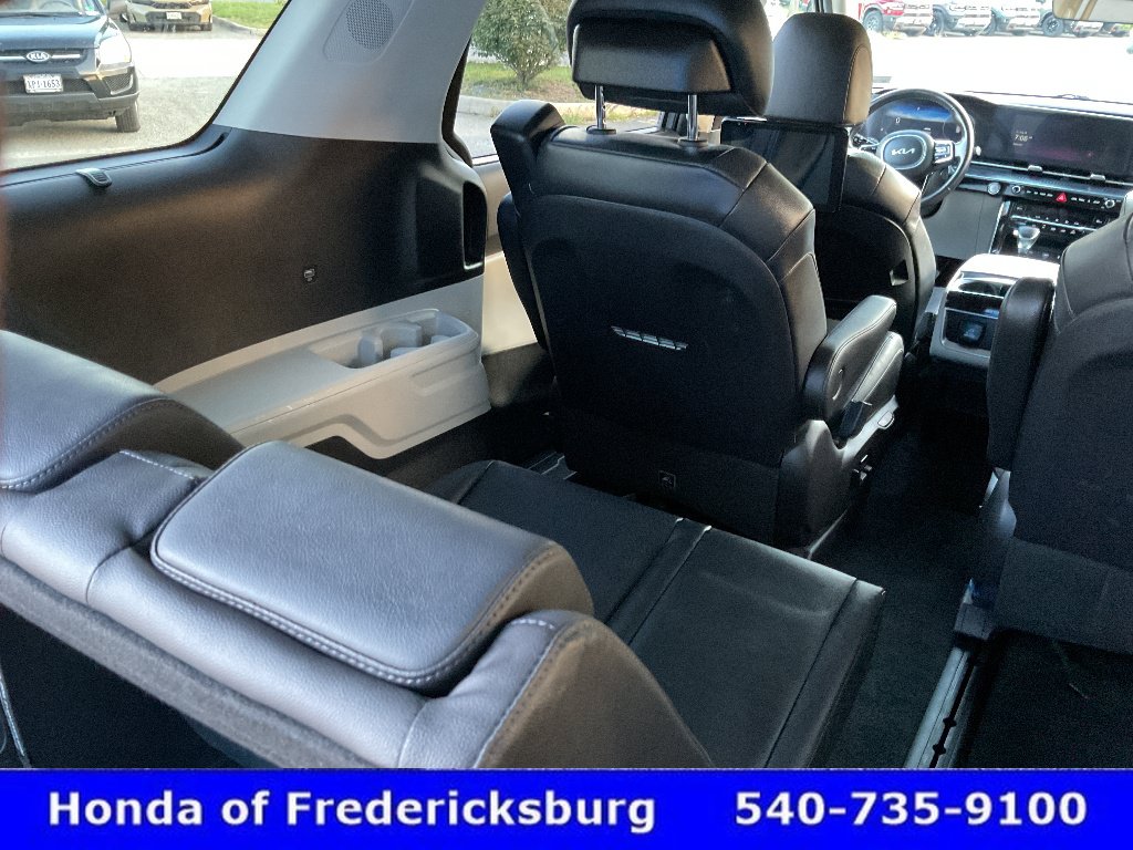 Used 2023 Kia Carnival SX Prestige FWD image 28