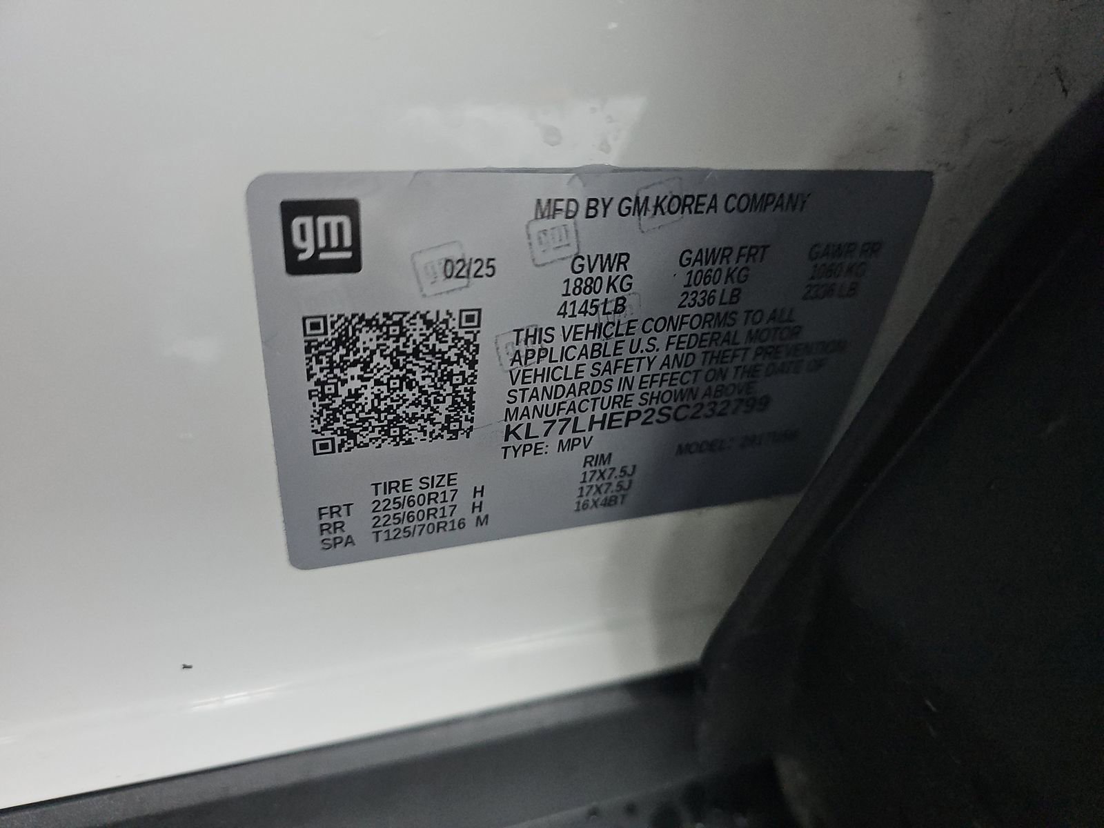 Used 2025 Chevrolet Trax LT w/ LT Convenience Package image 21