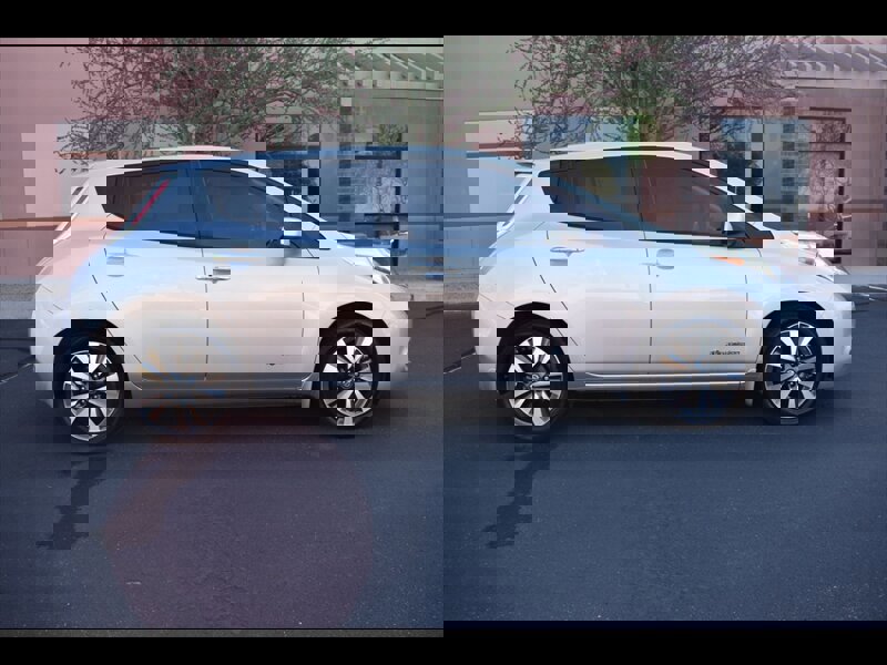 Used 2016 Nissan Leaf SV