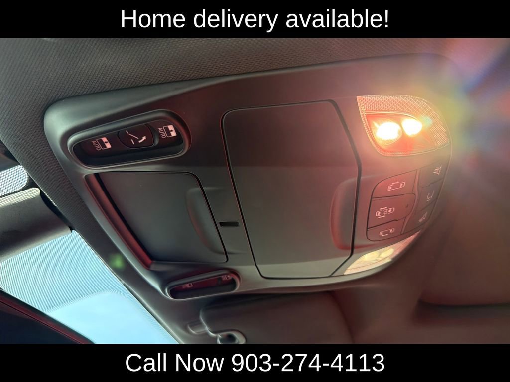 Used 2020 Chrysler Pacifica Limited w/ Quick Order Package 27H Red S FWD image 28