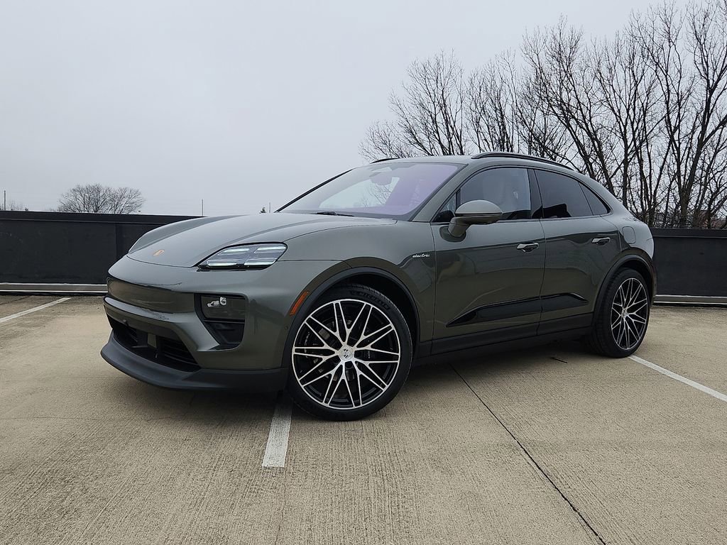 New 2026 Porsche Macan 4 Electric