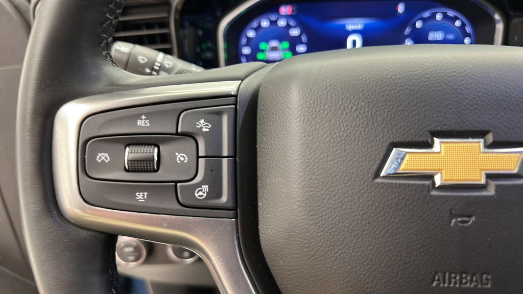 Used 2024 Chevrolet Silverado 1500 LT AWD/4WD image 19