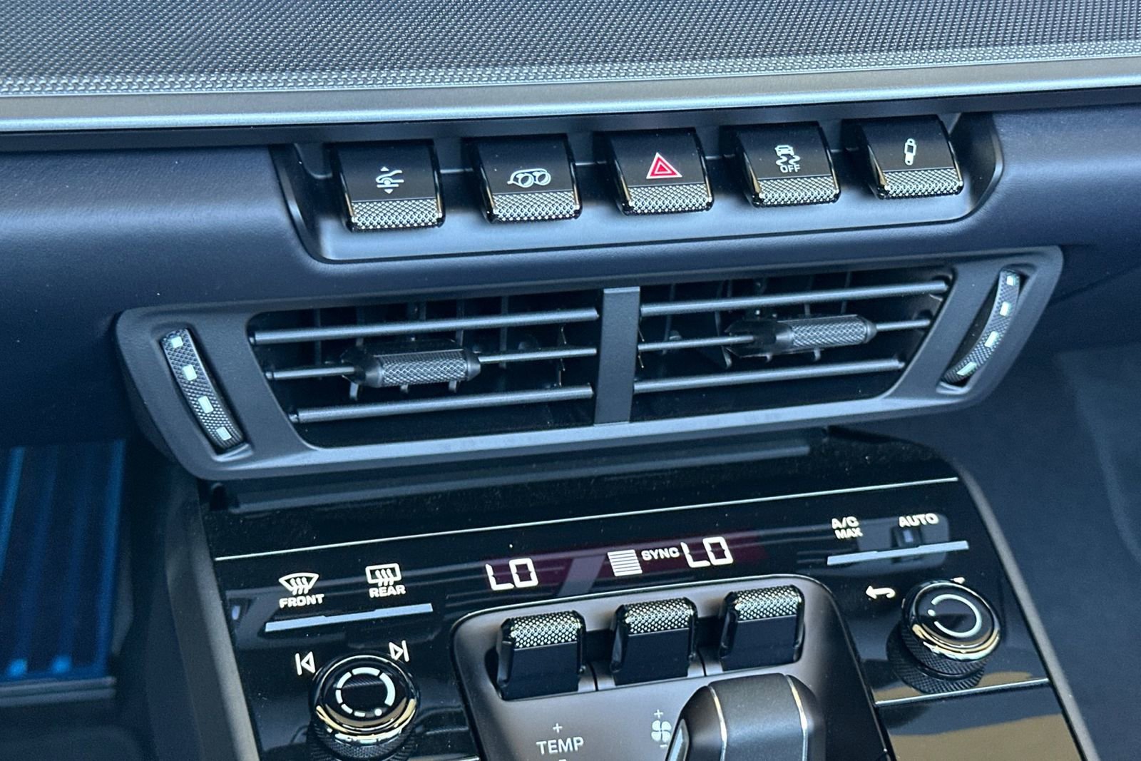 Used 2025 Porsche 911 Carrera S image 25