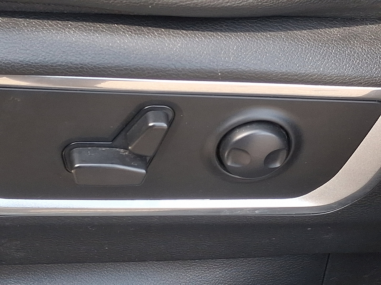 Used 2022 RAM 1500 Laramie image 26