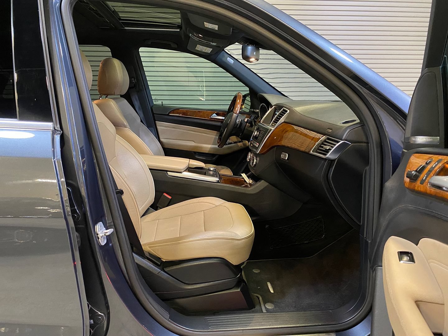 Used 2014 Mercedes-Benz ML 350 BlueTEC 4MATIC image 34