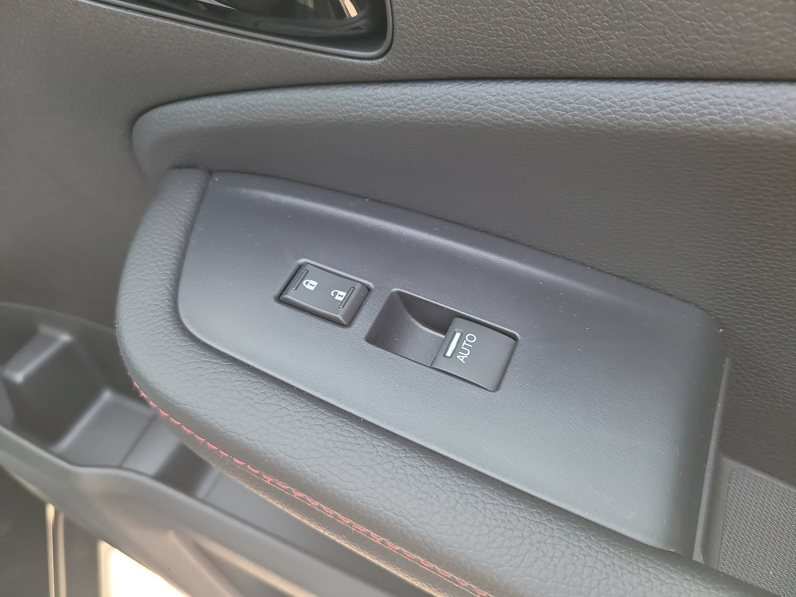 Certified 2024 Honda Passport Black Edition image 33