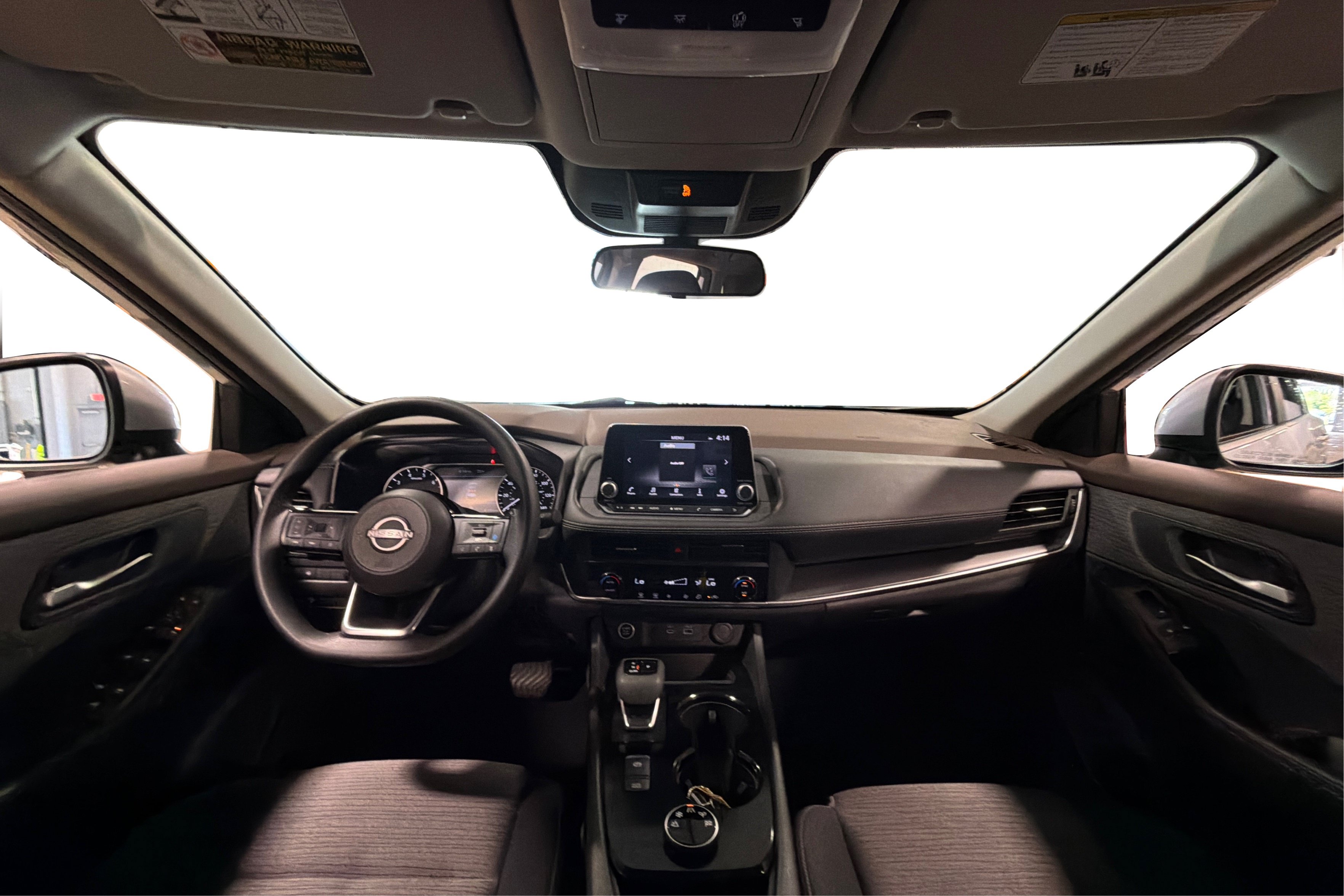 Used 2023 Nissan Rogue SV AWD/4WD image 38