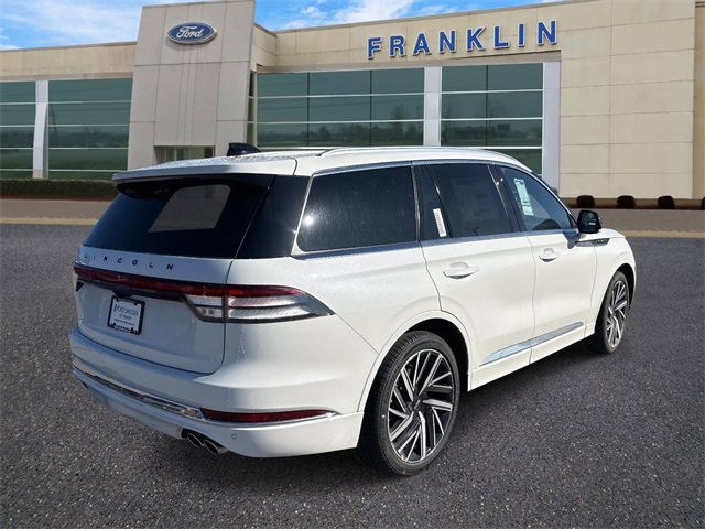New 2026 Lincoln Aviator Black Label w/ Dynamic Handling Package image 7