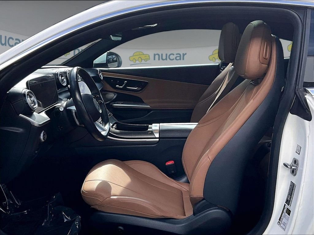 Used 2025 Mercedes-Benz CLE 300 4MATIC Coupe image 11