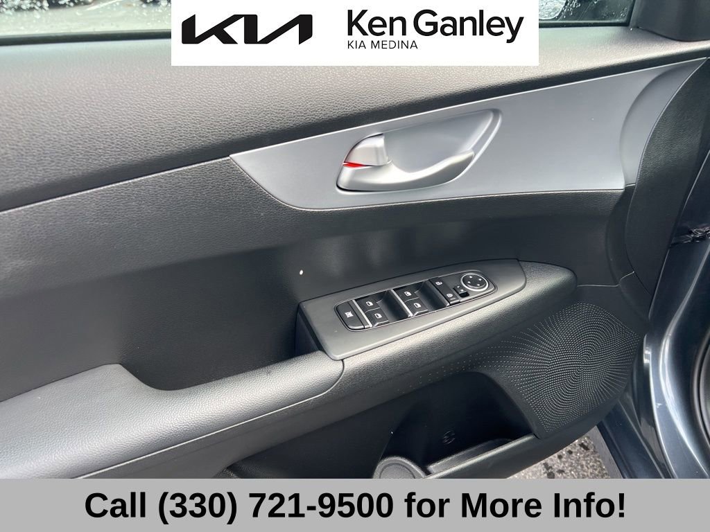 Certified 2023 Kia Forte LXS w/ LXS Technology Package image 27