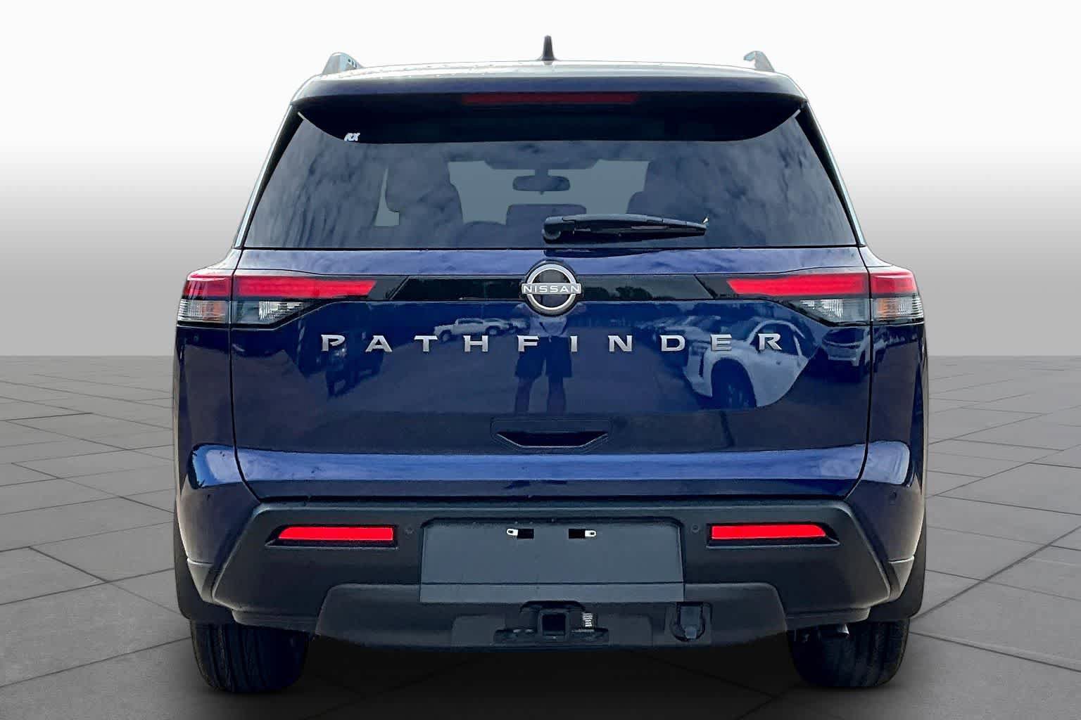 New 2026 Nissan Pathfinder SV w/ SV Premium Package FWD image 4