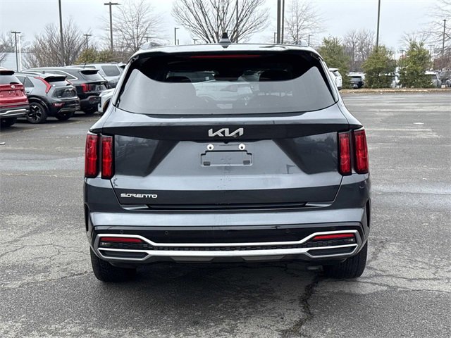 Used 2023 Kia Sorento SX image 3