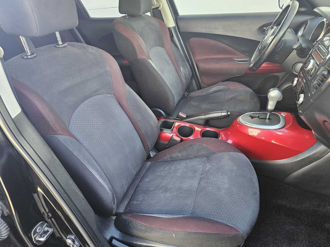 Used 2014 Nissan Juke SV AWD/4WD image 23