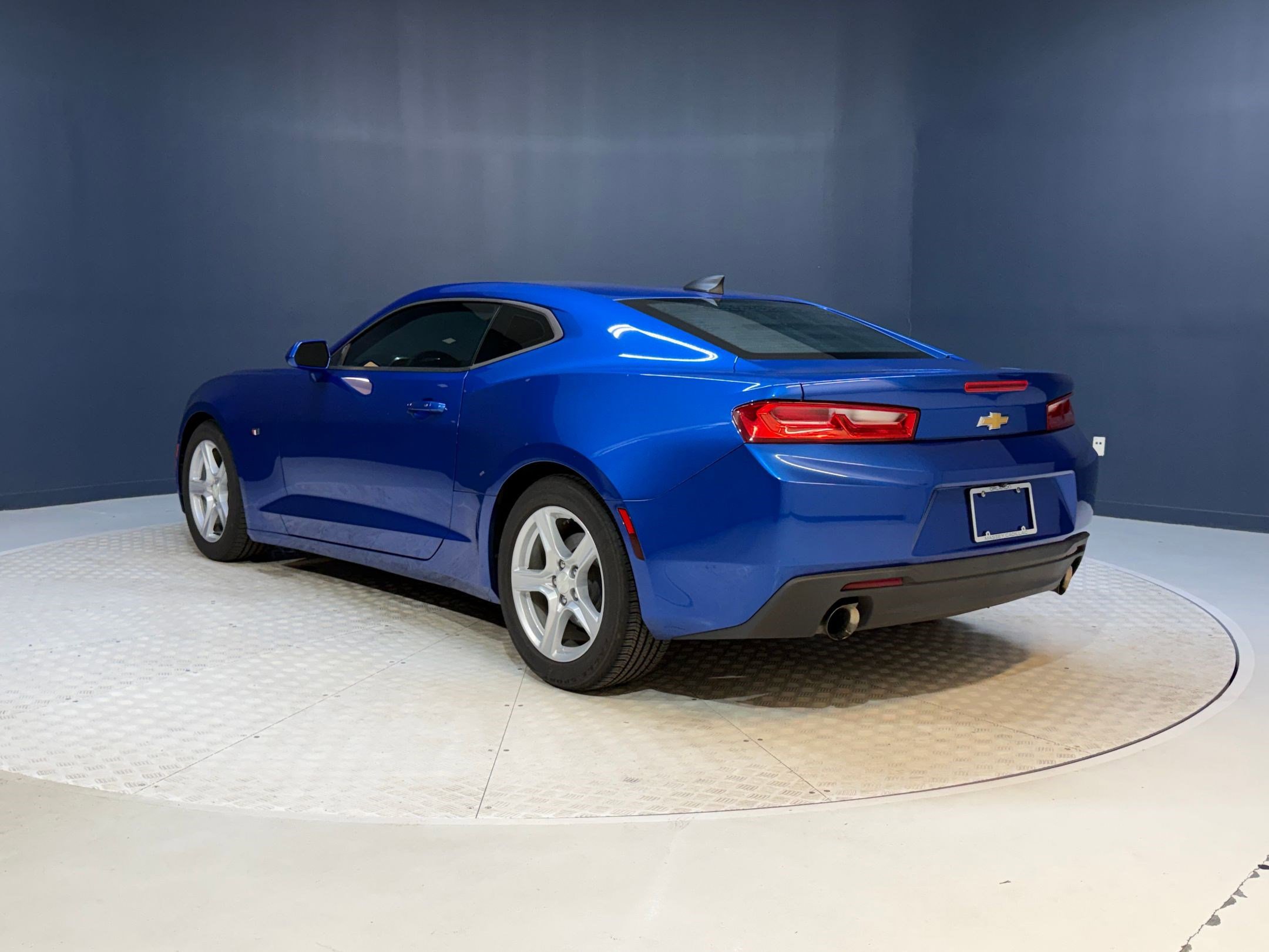 Used 2017 Chevrolet Camaro LT image 3