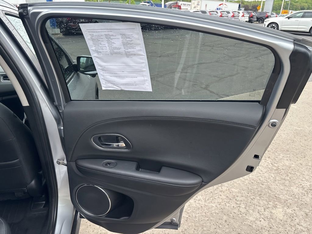 Used 2019 Honda HR-V EX-L image 37