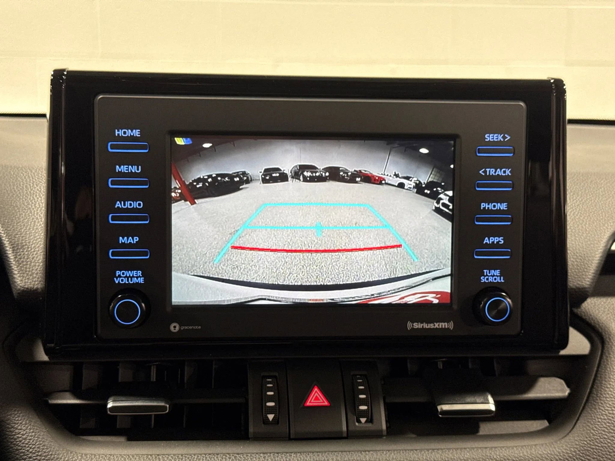 Used 2021 Toyota RAV4 XLE Premium AWD/4WD image 32
