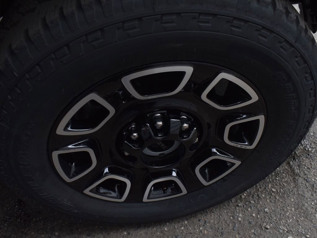 New 2026 Ford F350 Platinum image 13