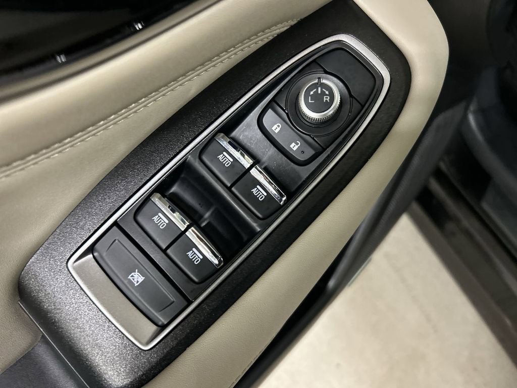 Certified 2025 Subaru Legacy Limited image 16