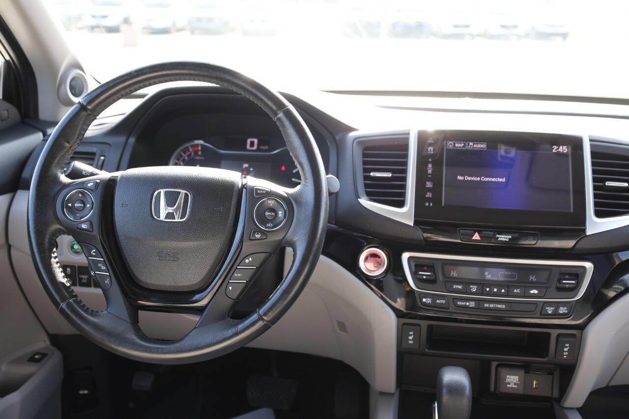 Used 2017 Honda Ridgeline RTL-E image 23