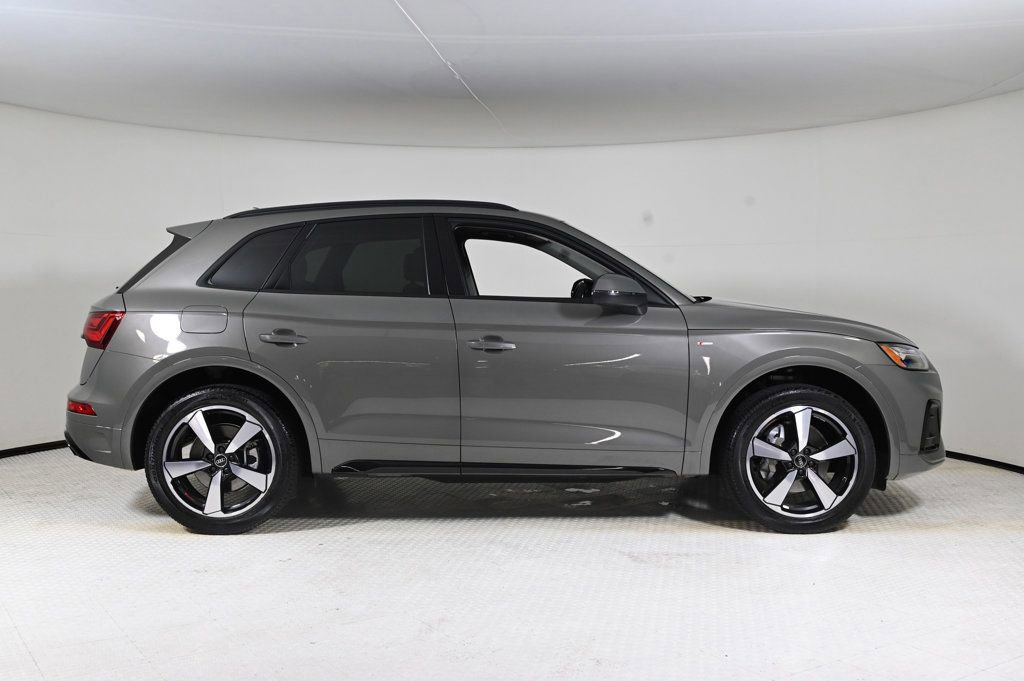 Certified 2023 Audi Q5 2.0T Premium Plus w/ Premium Plus Package image 6