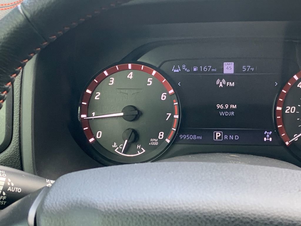 Used 2021 Nissan Titan PRO-4X AWD/4WD image 12