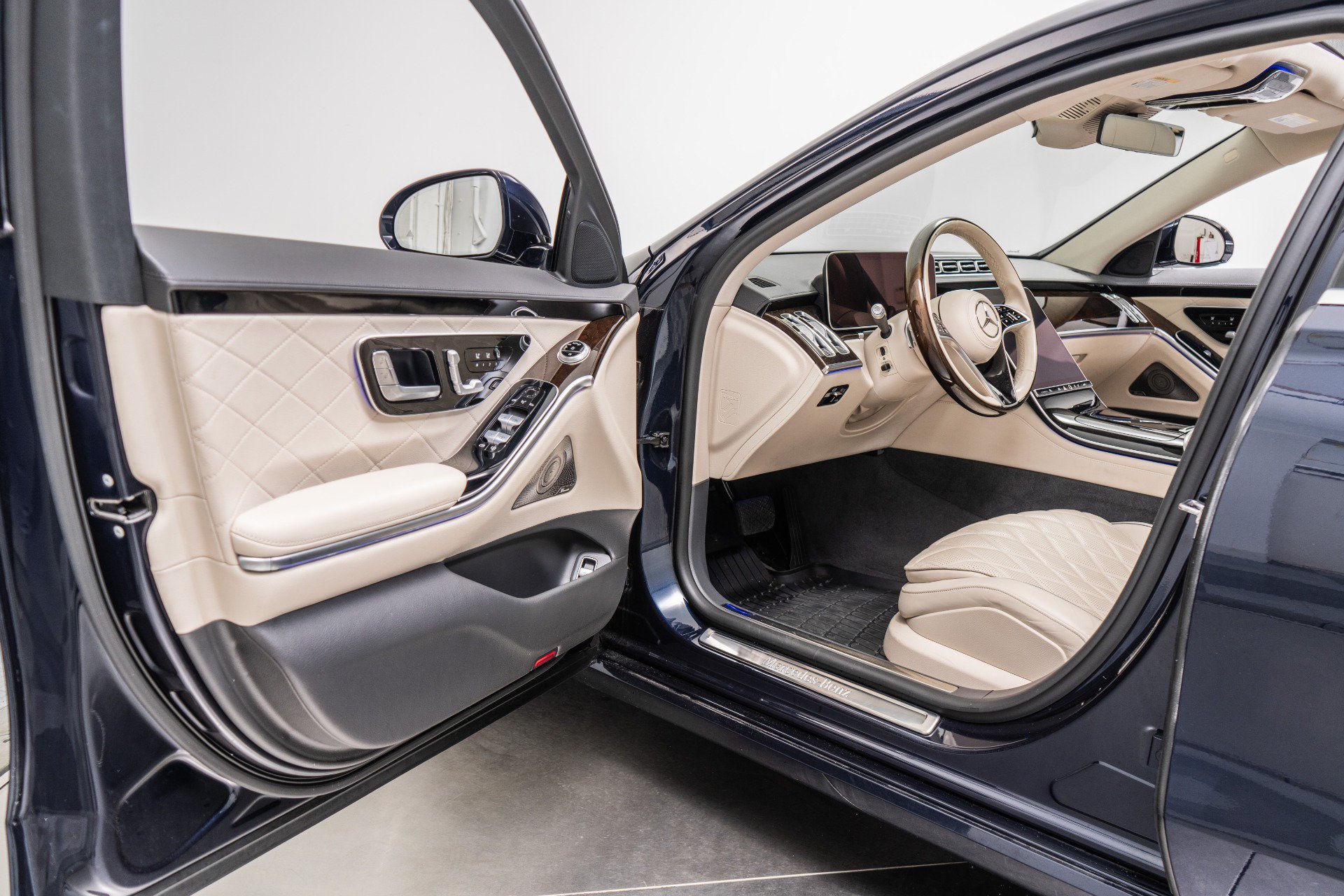 Used 2022 Mercedes-Benz S 580 4MATIC Sedan image 23