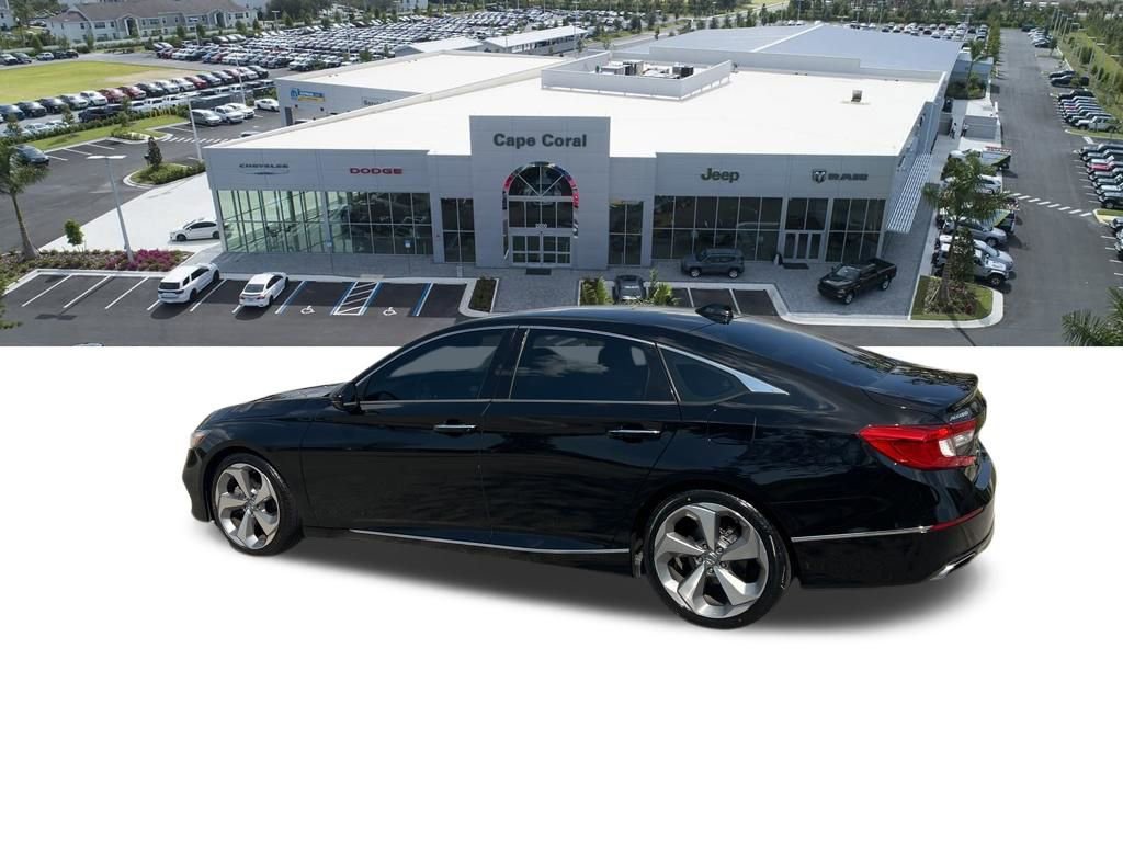 Used 2018 Honda Accord Touring image 19