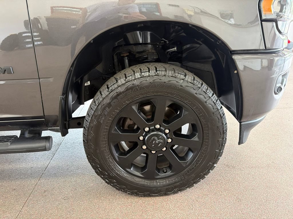 Certified 2024 RAM 2500 Big Horn w/ Night Edition AWD/4WD image 29