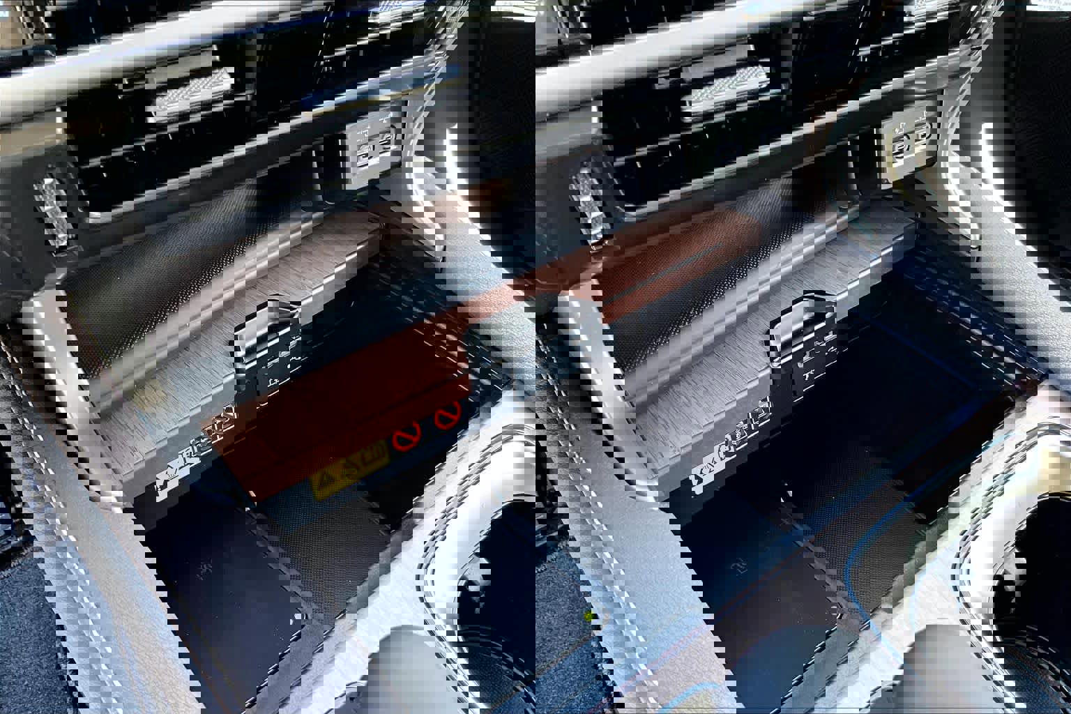 New 2026 Lexus RX 450h Luxury image 15