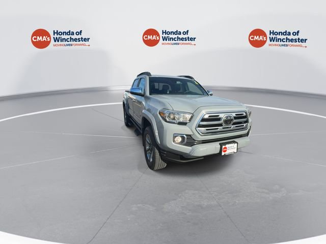 Used 2018 Toyota Tacoma Limited image 3