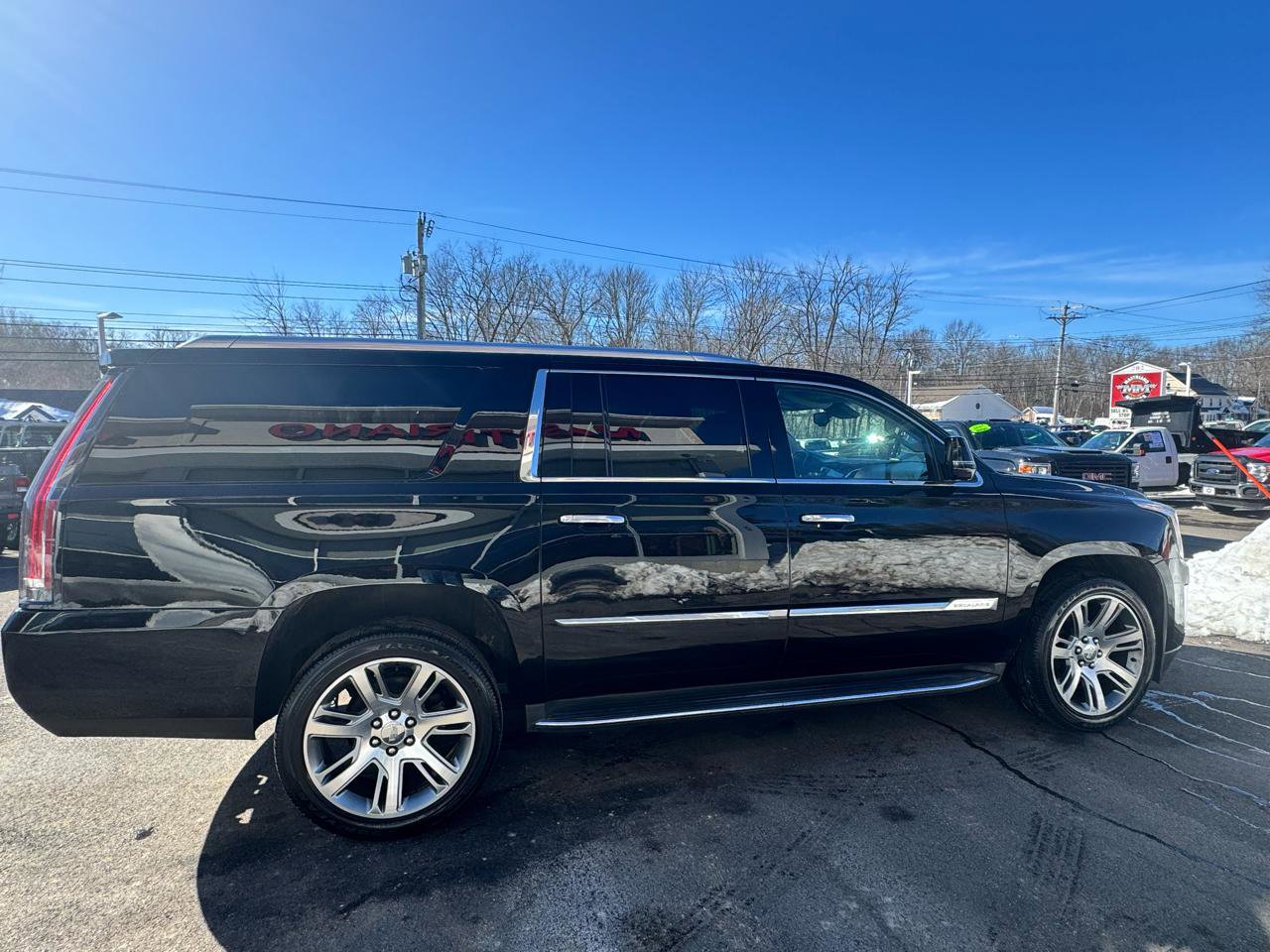 Used 2016 Cadillac Escalade ESV Luxury image 7