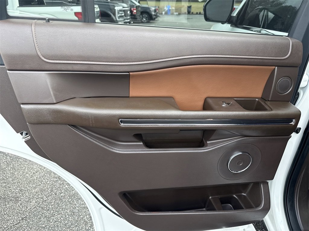 Used 2022 Ford Expedition King Ranch image 26