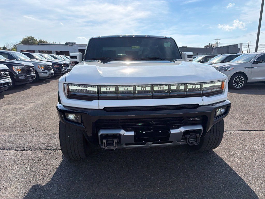 Used 2025 GMC Hummer EV 2X w/ LPO, Dark Essentials Package AWD/4WD image 10