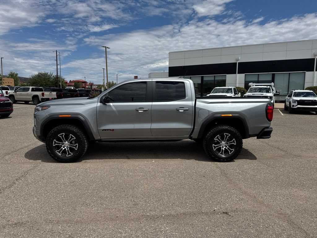 Used 2024 GMC Canyon AT4 w/ LPO, Skid Plate Package AWD/4WD image 8