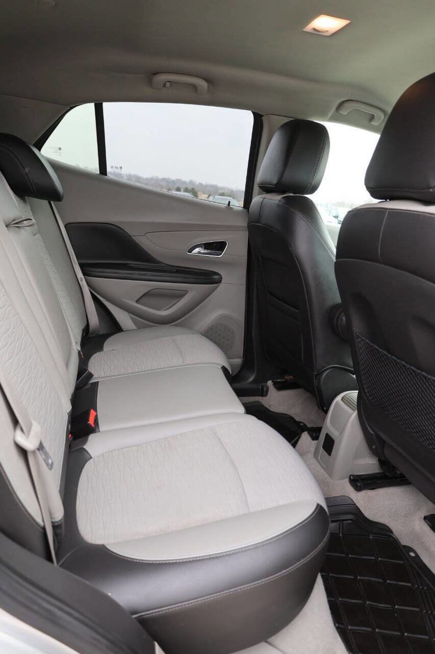 Used 2015 Buick Encore FWD image 16