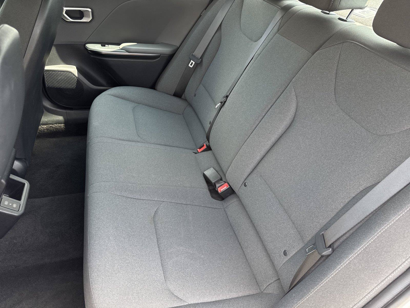 Used 2025 Kia K4 FWD image 30