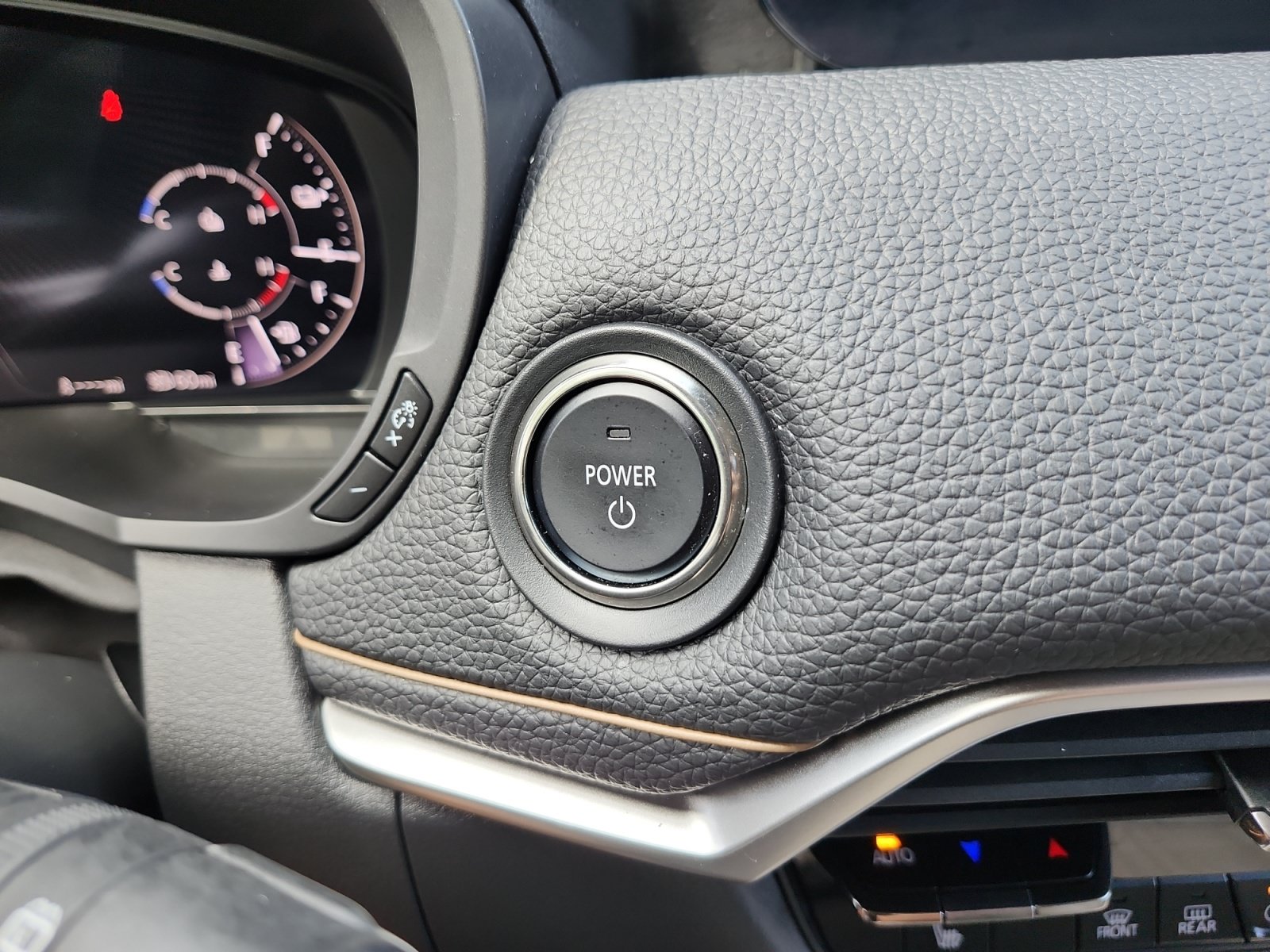 Used 2024 MAZDA CX-90 Plug-In Hybrid w/ Preferred AWD/4WD image 21