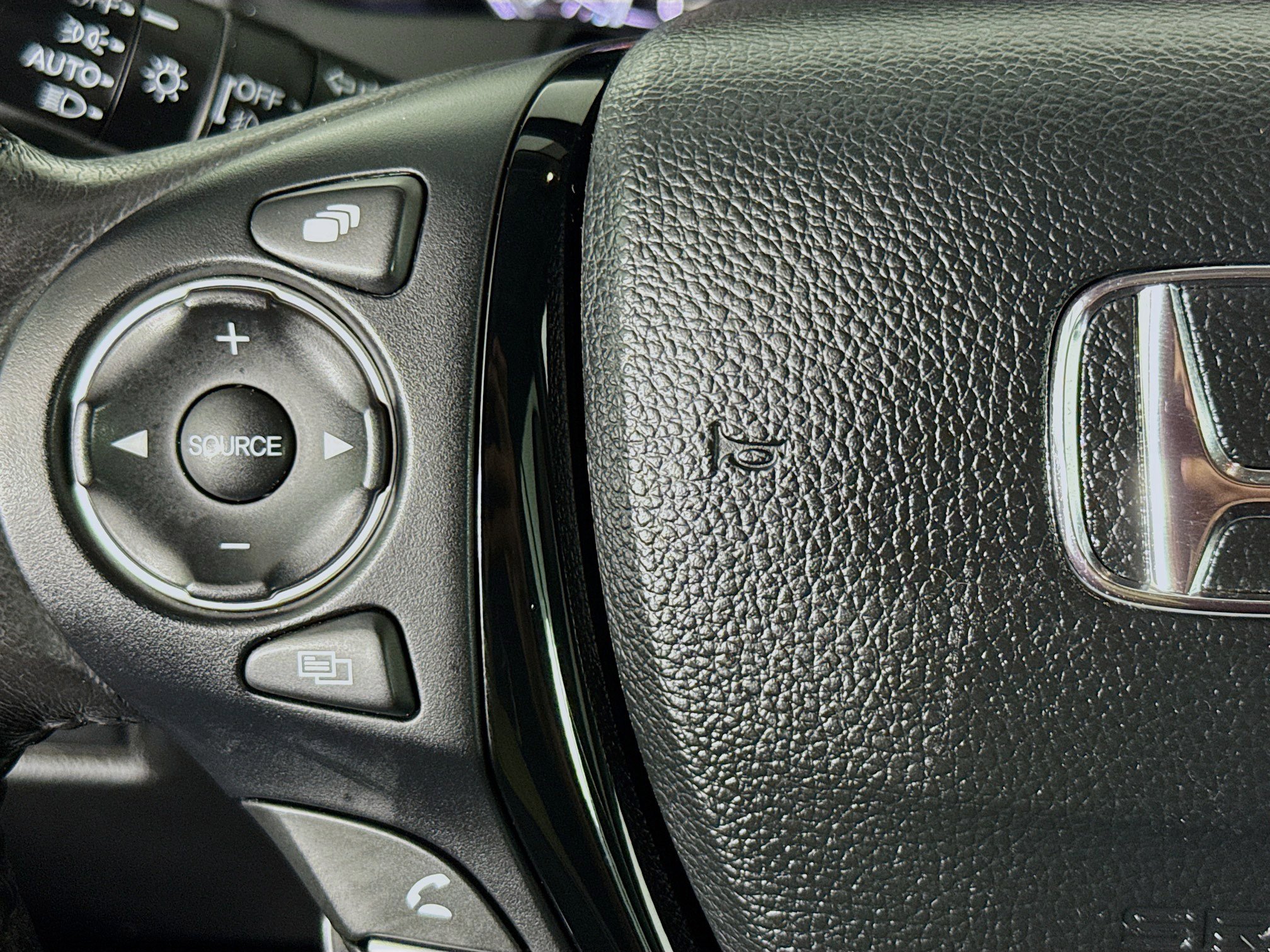Used 2019 Honda Ridgeline RTL-E image 13
