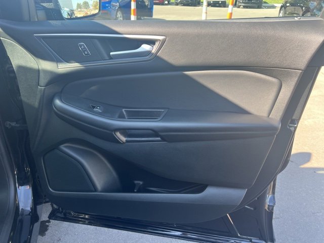 Certified 2022 Ford Edge SEL w/ Convenience Package image 10