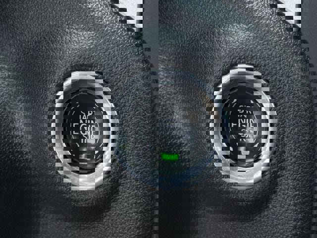 Used 2022 Chevrolet Silverado 1500 Custom image 18