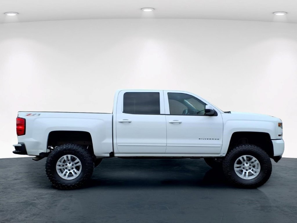 Used 2016 Chevrolet Silverado 1500 LT w/ All Star Edition AWD/4WD image 5