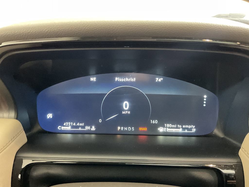 Used 2022 Lincoln Nautilus Reserve image 27