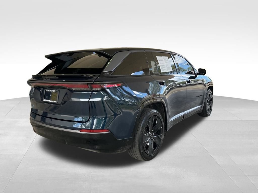 Used 2024 Jeep Wagoneer Launch Edition image 3