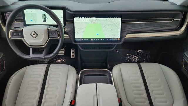 Used 2024 Rivian R1S Adventure AWD/4WD image 89