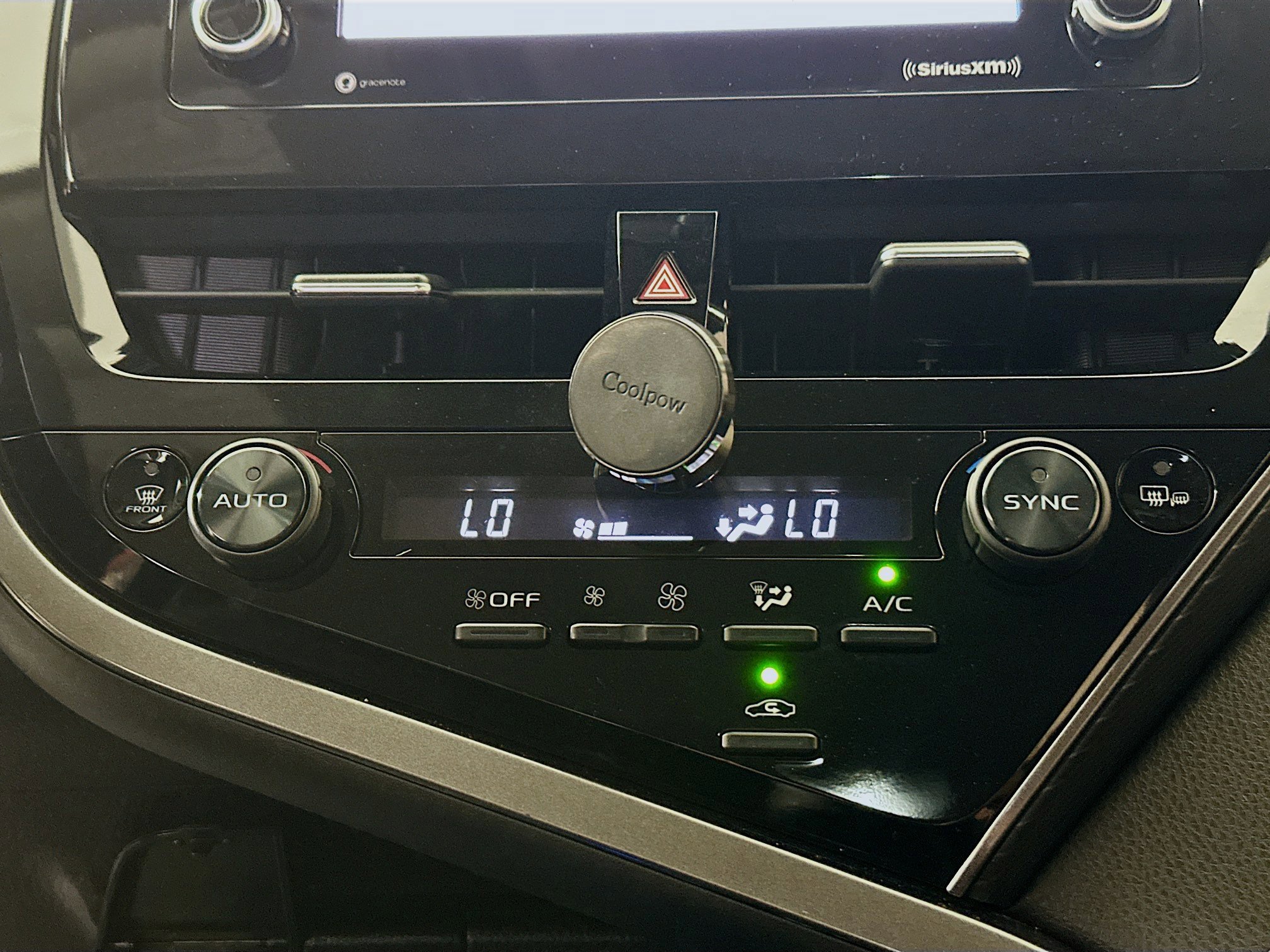 Used 2022 Toyota Camry SE image 22